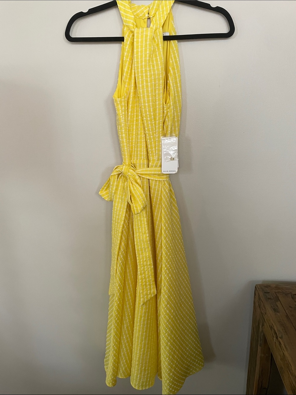julia jordan Yellow Striped Halter Maxi Dress with Waist Tie